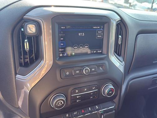 2024 Chevrolet Silverado 2500 Custom
