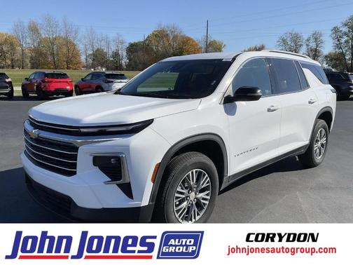 2025 Chevrolet Traverse LT