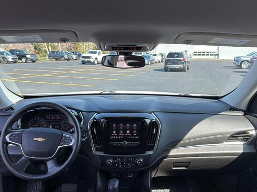 2021 Chevrolet Traverse LS