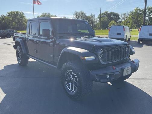 Black Clearcoat 2025 Jeep Gladiator Rubicon