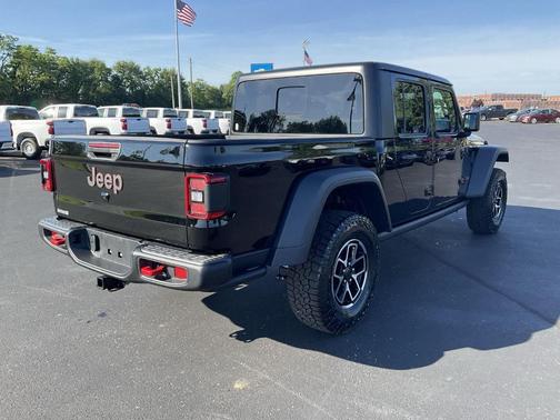 Black Clearcoat 2025 Jeep Gladiator Rubicon