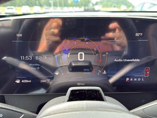 Polar White 2026 Chevrolet Traverse Z71