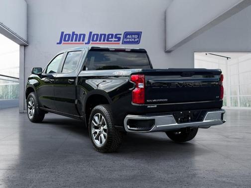 Black 2024 Chevrolet Silverado 1500 LT