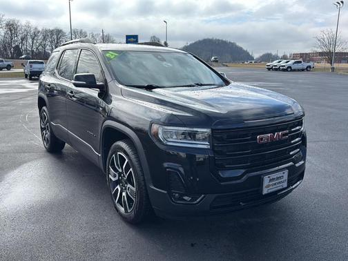 2021 GMC Acadia SLT