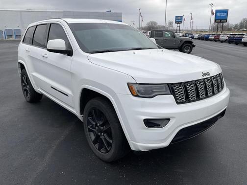 2021 Jeep Grand Cherokee Laredo X