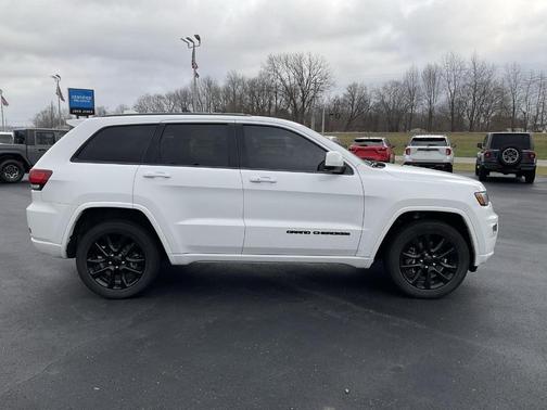 2021 Jeep Grand Cherokee Laredo X