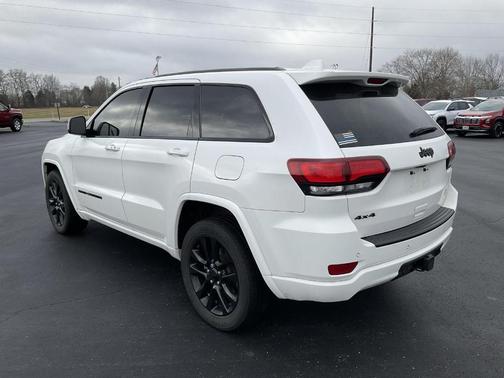2021 Jeep Grand Cherokee Laredo X