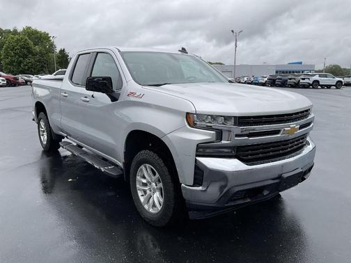 Silver Ice Metallic 2019 Chevrolet Silverado 1500 LT