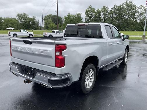 Silver Ice Metallic 2019 Chevrolet Silverado 1500 LT