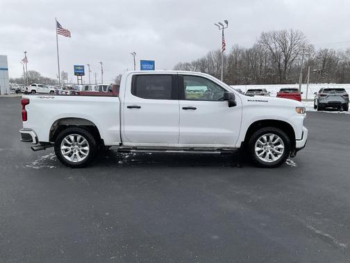 2021 Chevrolet Silverado 1500 Custom