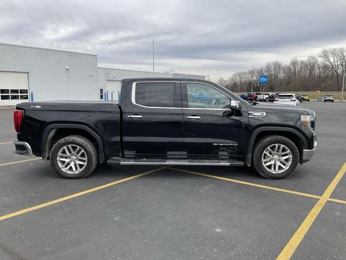 2022 GMC Sierra 1500 Limited SLT