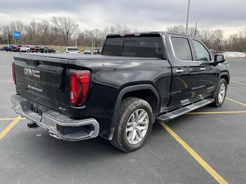 2022 GMC Sierra 1500 Limited SLT