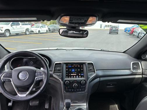 2017 Jeep Grand Cherokee Altitude