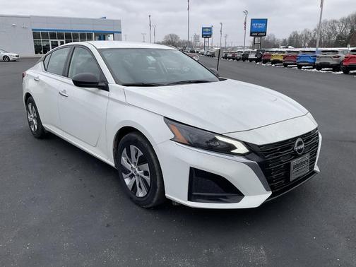 2024 Nissan Altima 2.5 S