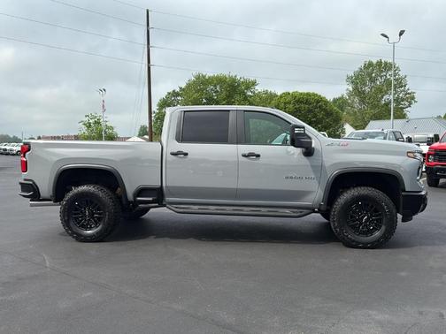 2025 Chevrolet Silverado 2500 ZR2