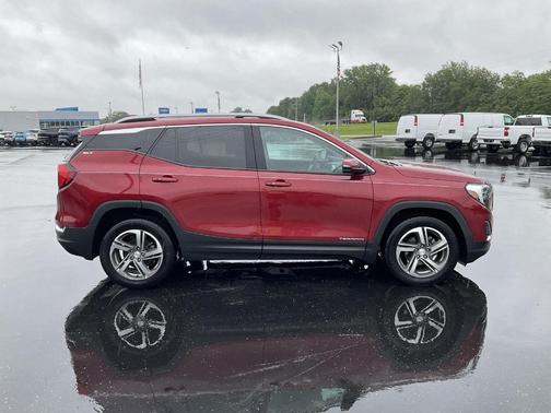 Red Quartz Tintcoat 2019 GMC Terrain SLT