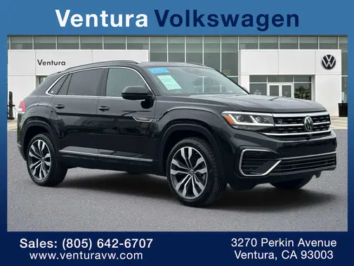 Deep Black Pearl 2022 Volkswagen Atlas Cross Sport 3.6L V6 SEL Premium R-Line