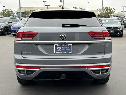 Pure Gray 2023 Volkswagen Atlas Cross Sport 3.6L V6 SEL Premium R-Line
