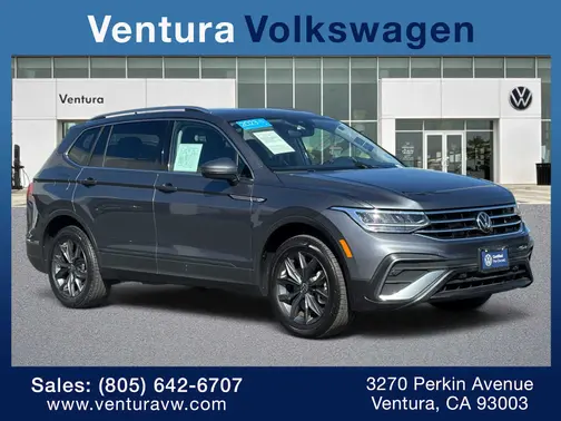 Platinum Gray Metallic 2023 Volkswagen Tiguan SE