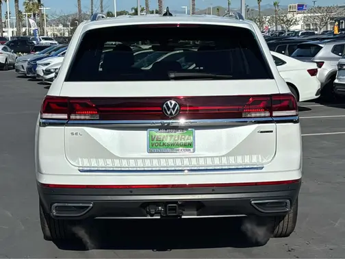 Opal White Pearl 2026 Volkswagen Atlas 2.0T SEL