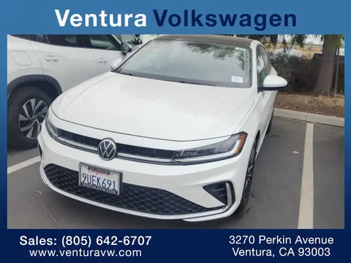 Opal White Pearl 2025 Volkswagen Jetta SE