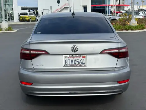 Pyrite Silver Metallic 2020 Volkswagen Jetta SE