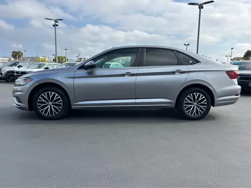 Pyrite Silver Metallic 2020 Volkswagen Jetta SE