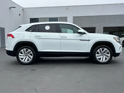 Pure White 2023 Volkswagen Atlas Cross Sport 2.0T SE w/Technology