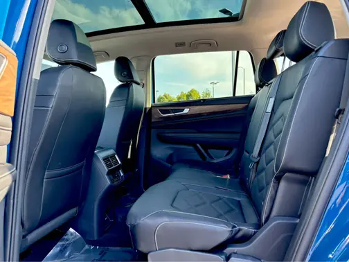 Mountain Lake Blue Metallic 2026 Volkswagen Atlas 2.0T SE w/Technology