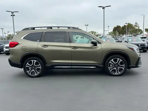 Autumn Green Metallic 2023 Subaru Ascent Limited