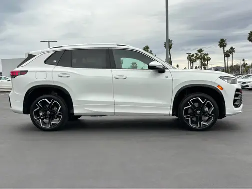 Opal White Pearl 2026 Volkswagen Tiguan SEL R-Line Turbo
