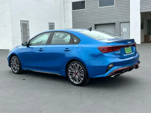 Sporty Blue 2023 Kia Forte GT