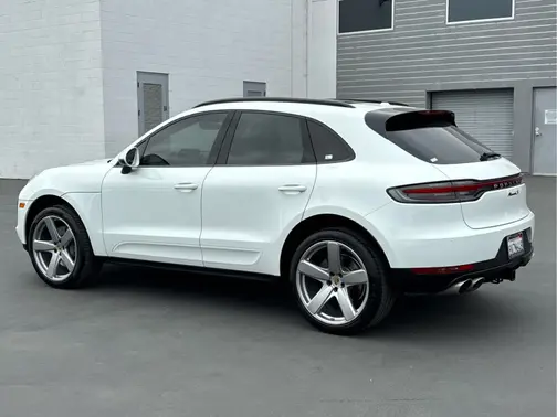 White 2021 Porsche Macan S