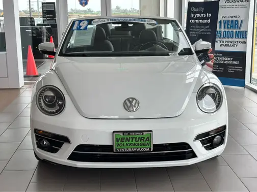 Pure White/Brown Roof 2019 Volkswagen Beetle Final Edition SEL
