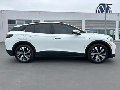 Pure White 2023 Volkswagen ID.4 Pro