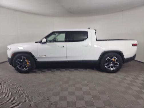 2022 Rivian R1T Adventure