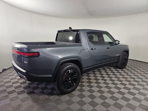 2022 Rivian R1T Launch Edition