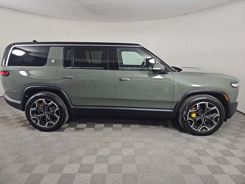 2023 Rivian R1S Launch Edition