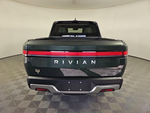 2022 Rivian R1T Adventure