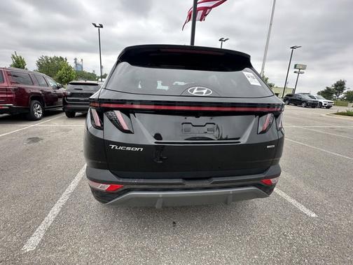 Black 2024 Hyundai TUCSON Limited