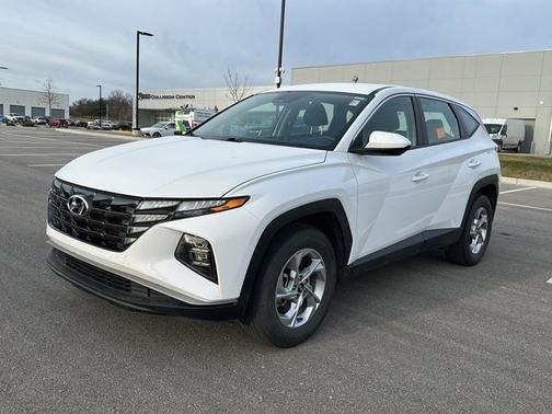 2024 Hyundai TUCSON SE