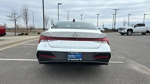 2025 Hyundai ELANTRA SEL Convenience