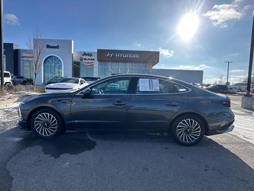 2025 Hyundai SONATA Hybrid Limited