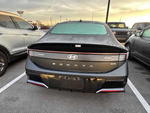 2025 Hyundai SONATA Hybrid Limited