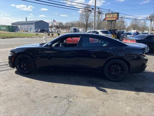 2017 Dodge Charger R/T