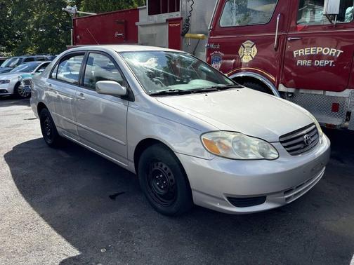 2003 Toyota Corolla LE