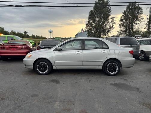 2003 Toyota Corolla LE