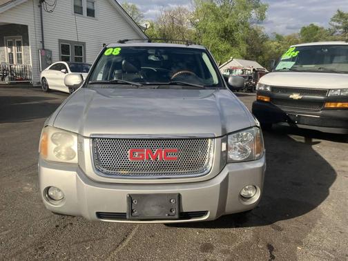 Silver 2008 GMC Envoy Denali