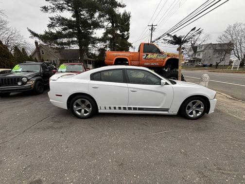 2013 Dodge Charger SXT
