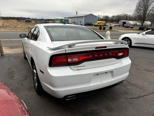 2013 Dodge Charger SXT
